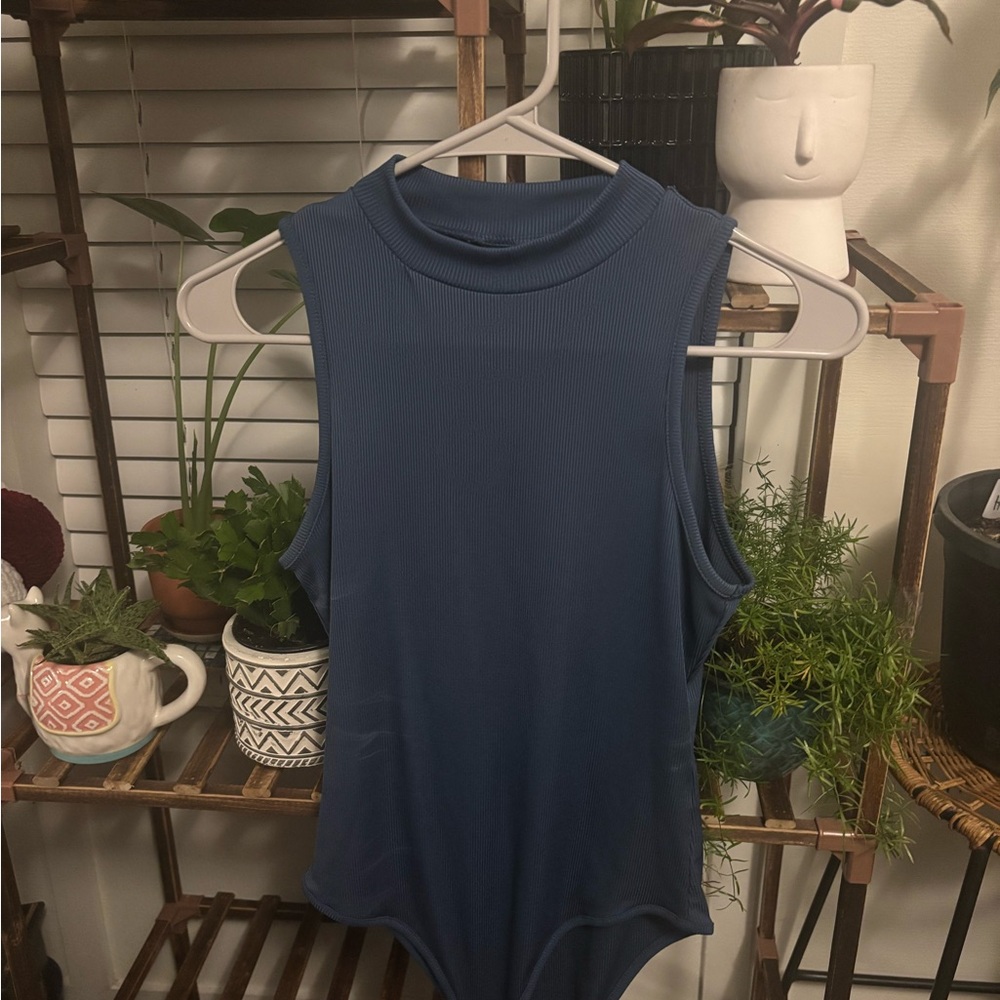 SHEIN Sleeveless Navy Bodysuit